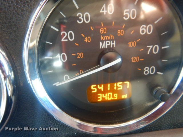 image for item GF9094 2011 Peterbilt 389 semi truck