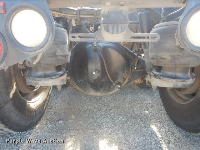 image for item GF9094 2011 Peterbilt 389 semi truck