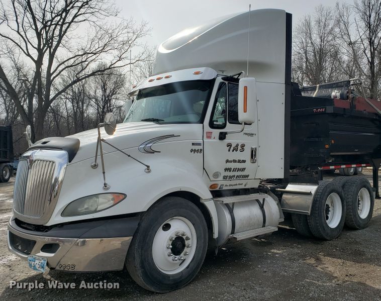 image for item GG9591 2012 International ProStar Plus 122 semi truck