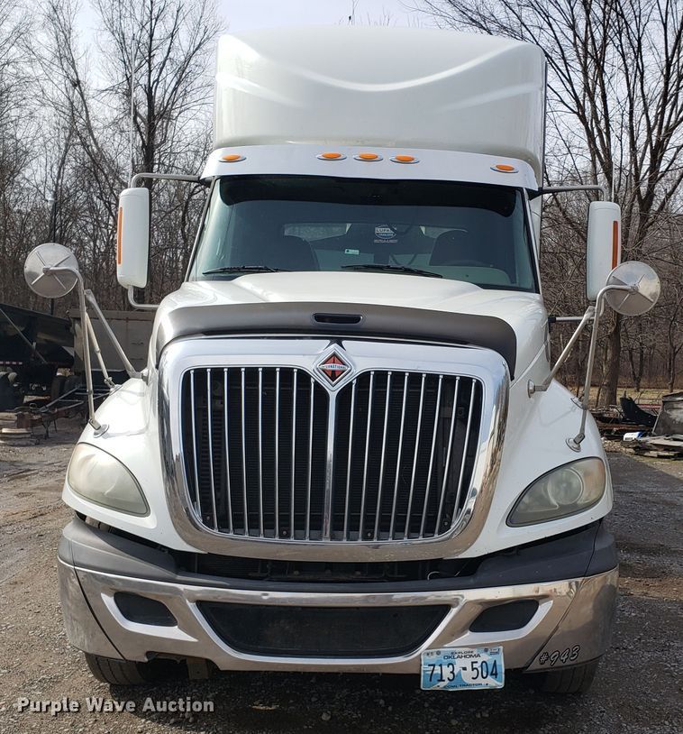 image for item GG9591 2012 International ProStar Plus 122 semi truck