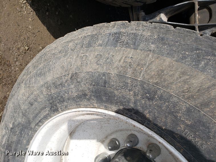 image for item GG9591 2012 International ProStar Plus 122 semi truck