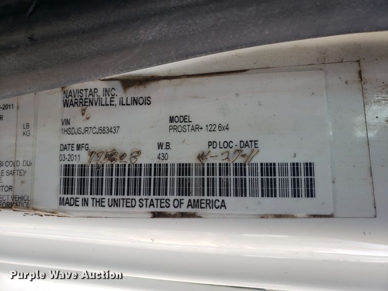 image for item GG9591 2012 International ProStar Plus 122 semi truck