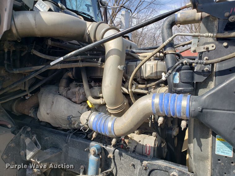 image for item GG9592 2012 Western Star 4900FA semi truck