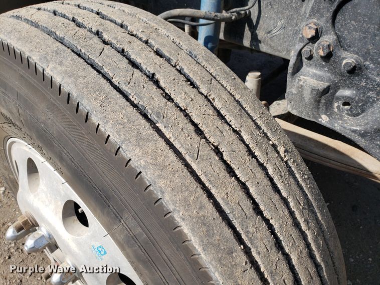 image for item GG9592 2012 Western Star 4900FA semi truck