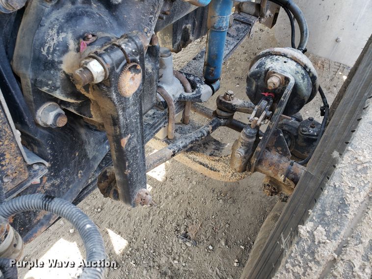 image for item GG9592 2012 Western Star 4900FA semi truck