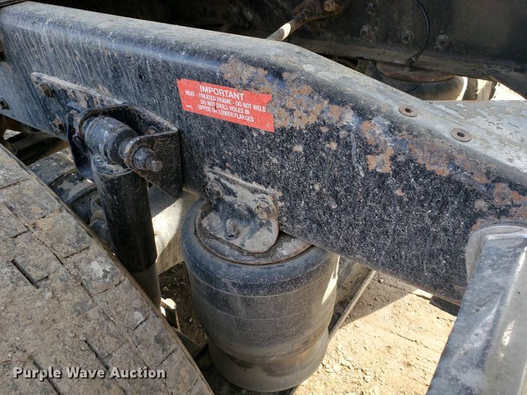 image for item GG9592 2012 Western Star 4900FA semi truck