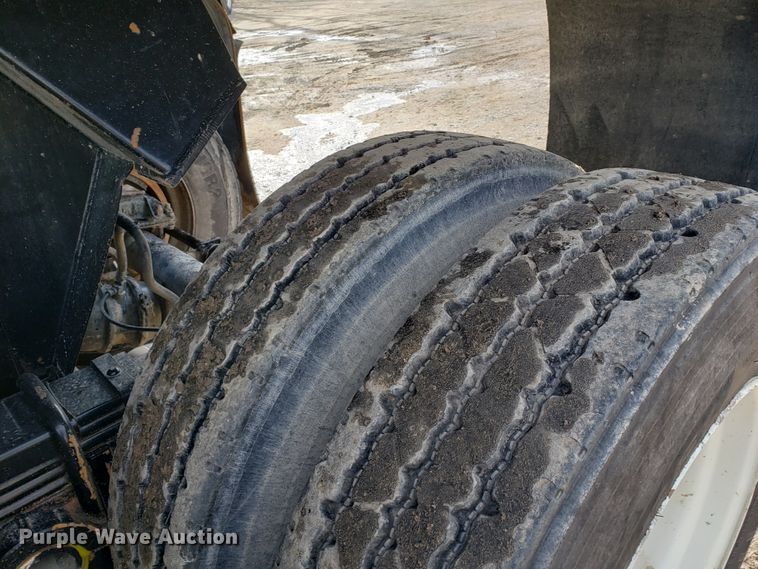 image for item GG9593 1993 Lufkin Ultra-Light end dump trailer