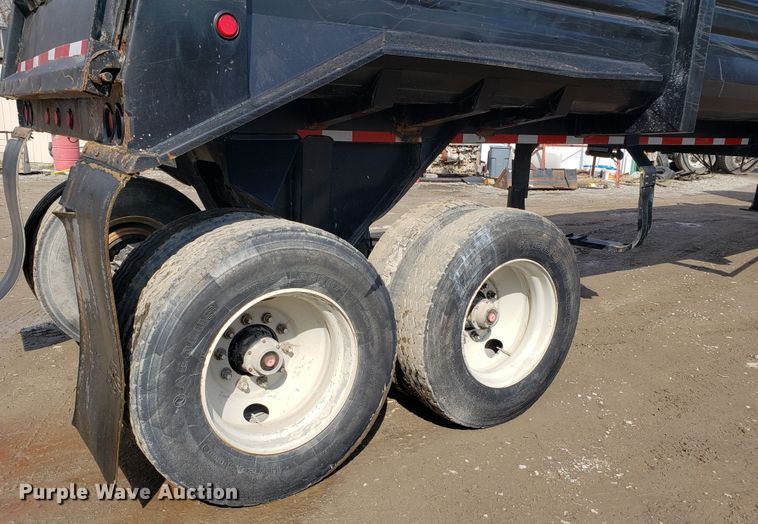 image for item GG9593 1993 Lufkin Ultra-Light end dump trailer