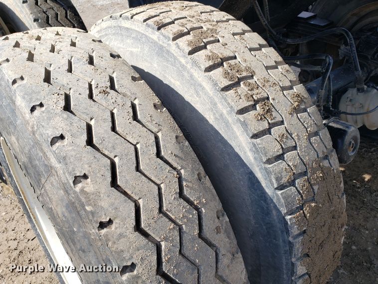 image for item GG9593 1993 Lufkin Ultra-Light end dump trailer