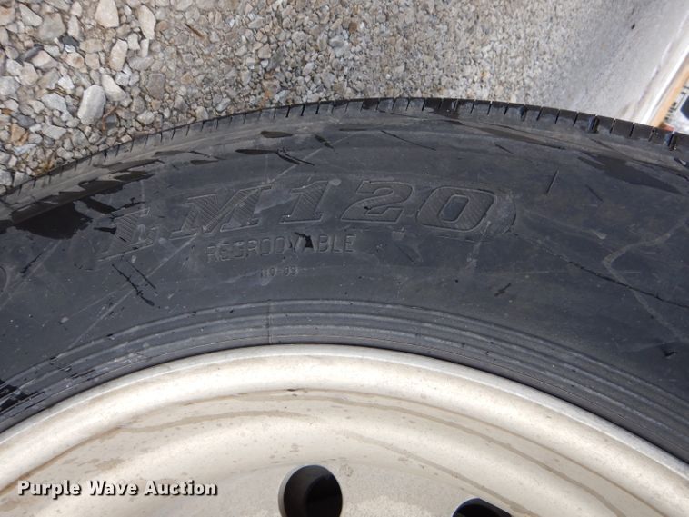 image for item GG9712 2001 Timpte double hopper bottom grain trailer