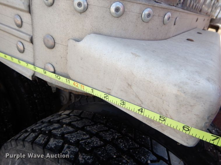 image for item GG9712 2001 Timpte double hopper bottom grain trailer