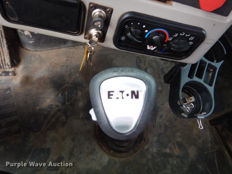 image for item GG9728 2012 Western Star 4900FA semi truck