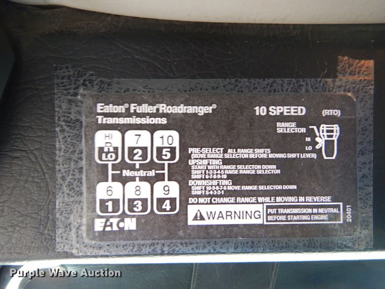 image for item GG9728 2012 Western Star 4900FA semi truck