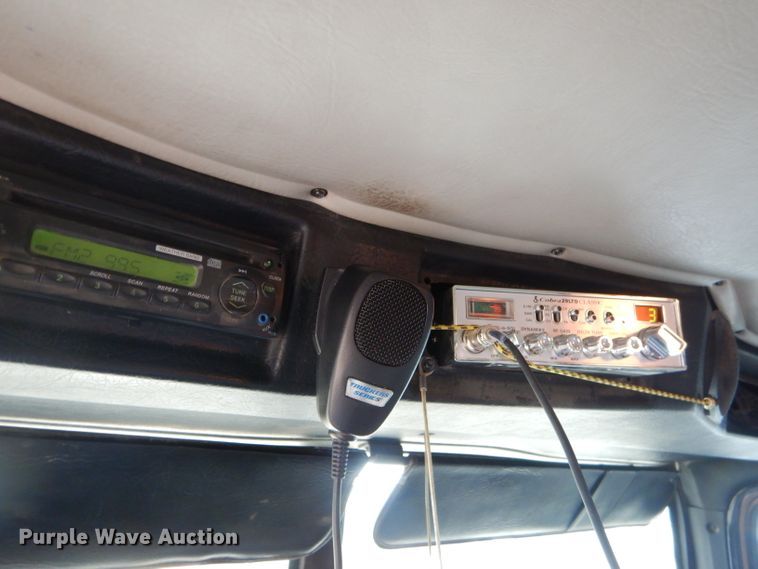 image for item GG9728 2012 Western Star 4900FA semi truck