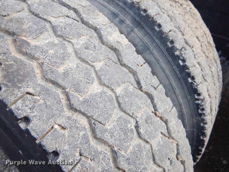 image for item GG9728 2012 Western Star 4900FA semi truck