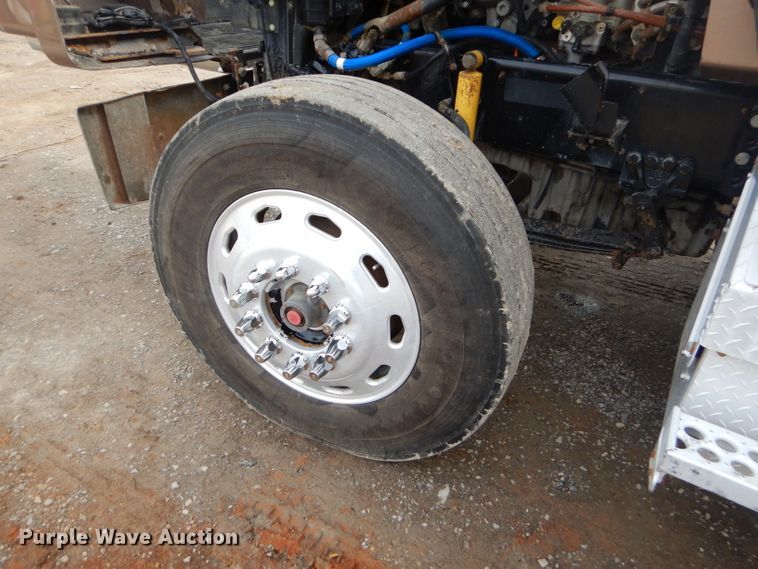 image for item GG9728 2012 Western Star 4900FA semi truck