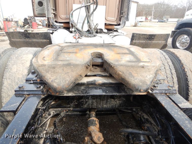 image for item GG9728 2012 Western Star 4900FA semi truck