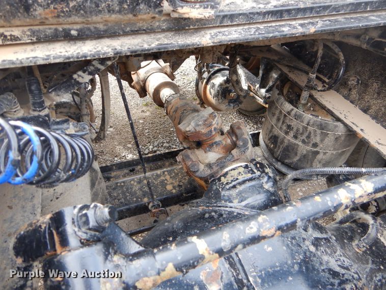 image for item GG9728 2012 Western Star 4900FA semi truck