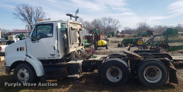 image for item L1431 2000 Sterling A-Line semi truck