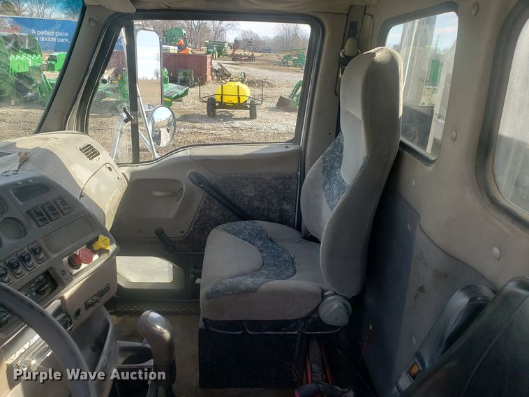 image for item L1431 2000 Sterling A-Line semi truck