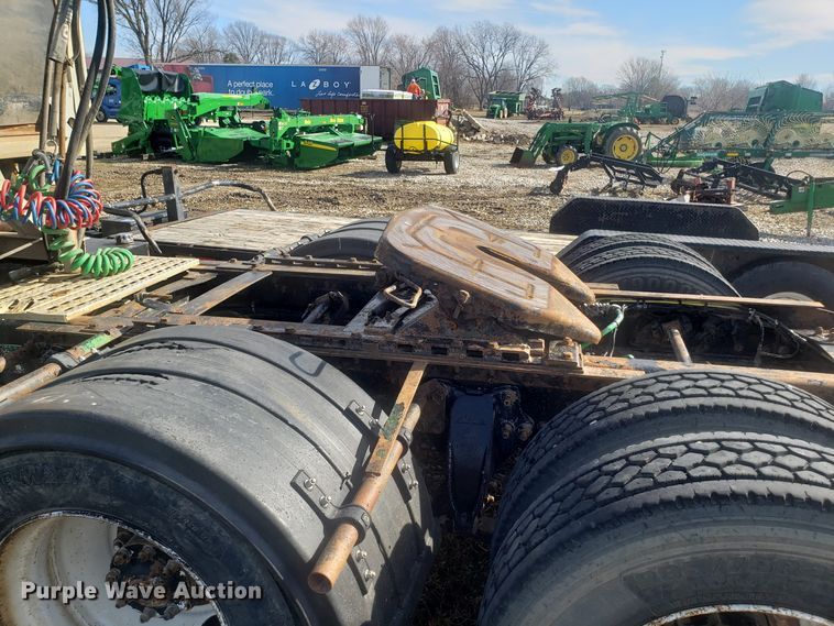 image for item L1431 2000 Sterling A-Line semi truck