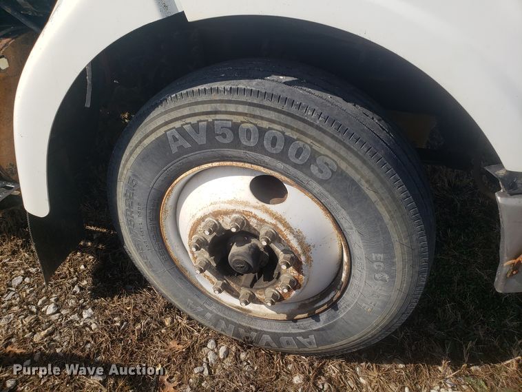 image for item L1431 2000 Sterling A-Line semi truck