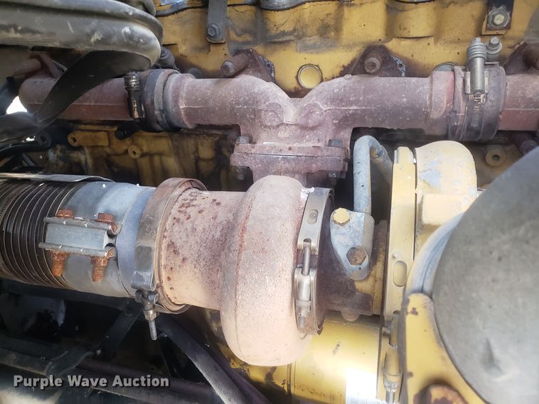 image for item L1431 2000 Sterling A-Line semi truck