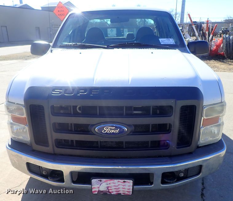 image for item DC3300 2008 Ford F250 Super Duty SuperCab pickup truck