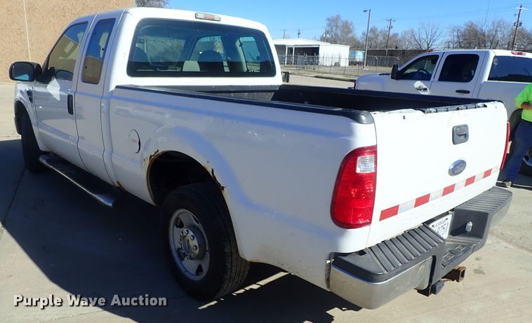image for item DC3300 2008 Ford F250 Super Duty SuperCab pickup truck