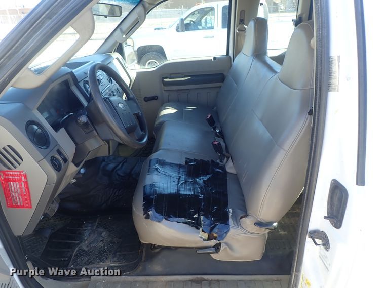 image for item DC3300 2008 Ford F250 Super Duty SuperCab pickup truck