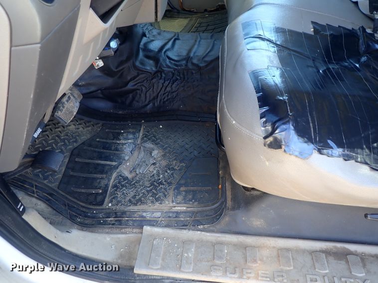 image for item DC3300 2008 Ford F250 Super Duty SuperCab pickup truck