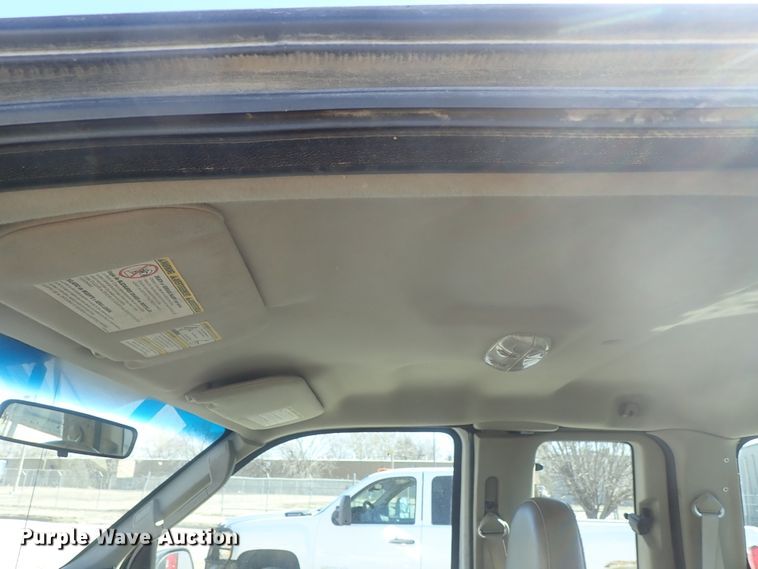 image for item DC3300 2008 Ford F250 Super Duty SuperCab pickup truck