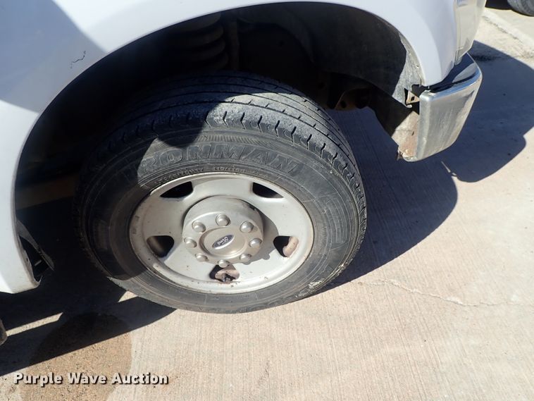 image for item DC3300 2008 Ford F250 Super Duty SuperCab pickup truck