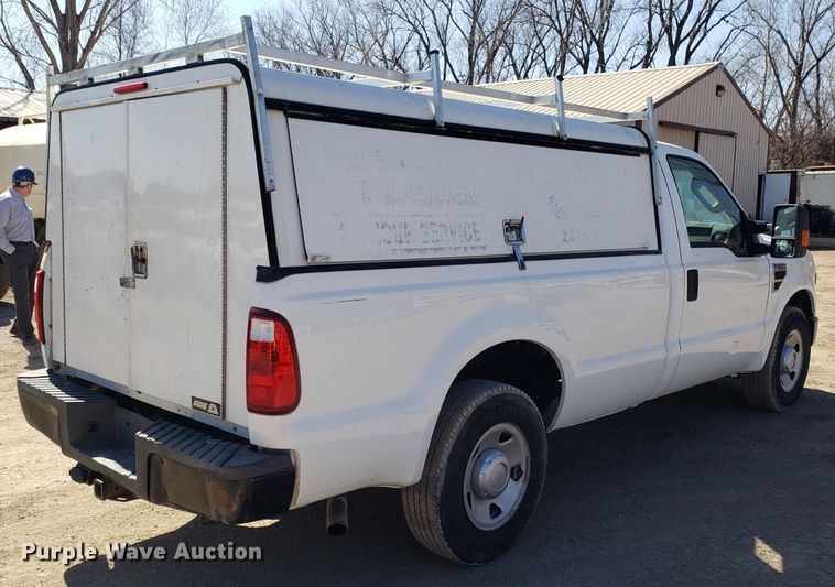image for item DD2633 2009 Ford F250 Super Duty pickup truck