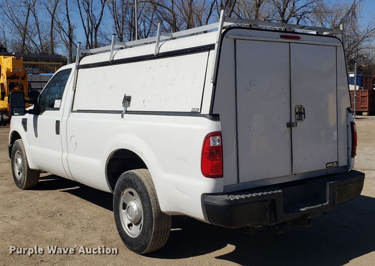 image for item DD2633 2009 Ford F250 Super Duty pickup truck