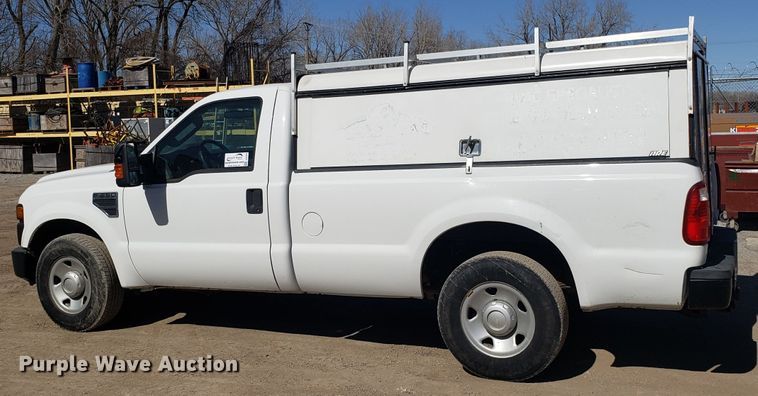 image for item DD2633 2009 Ford F250 Super Duty pickup truck