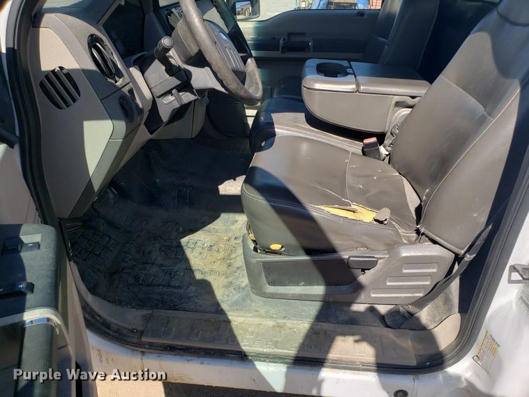 image for item DD2633 2009 Ford F250 Super Duty pickup truck