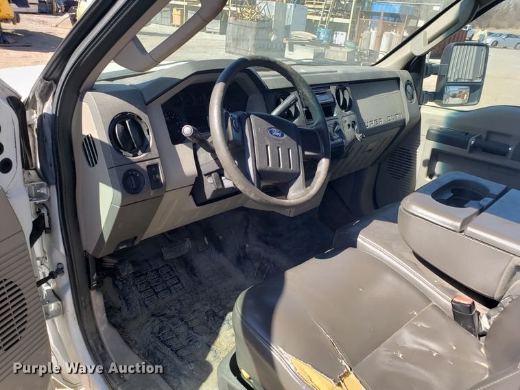 image for item DD2633 2009 Ford F250 Super Duty pickup truck