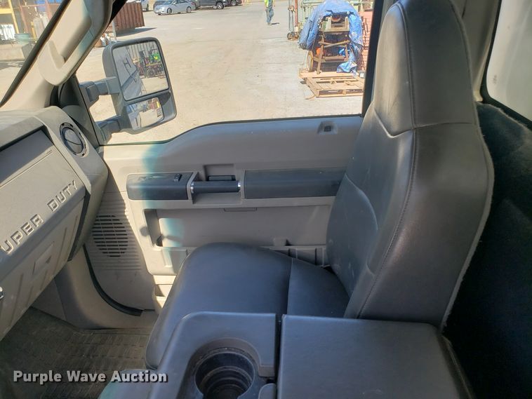 image for item DD2633 2009 Ford F250 Super Duty pickup truck