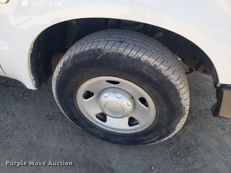 image for item DD2633 2009 Ford F250 Super Duty pickup truck