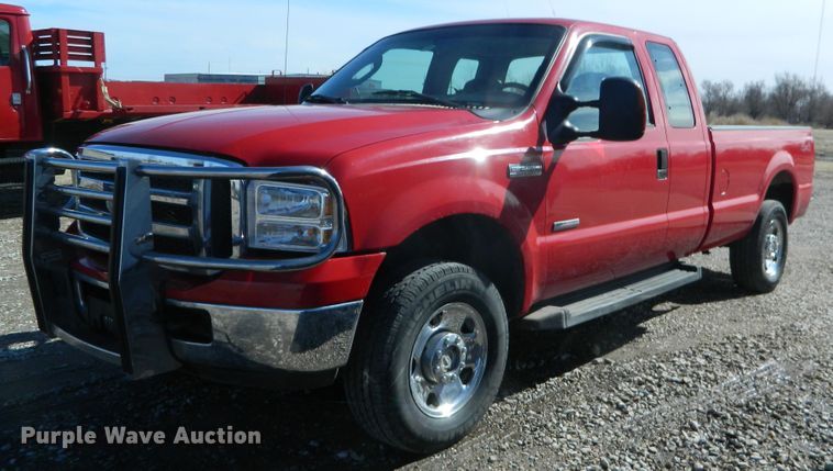 image for item DE4440 2006 Ford F250 Super Duty SuperCab pickup truck