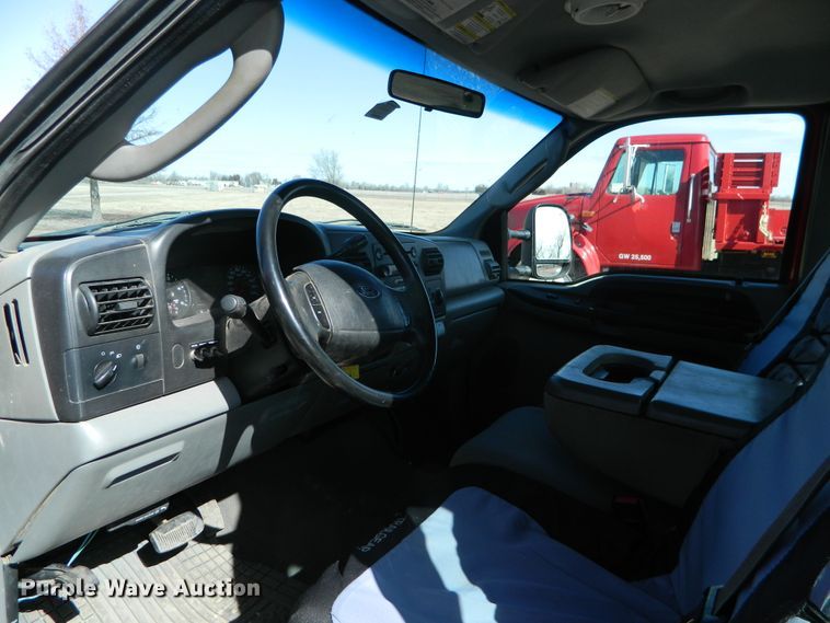 image for item DE4440 2006 Ford F250 Super Duty SuperCab pickup truck