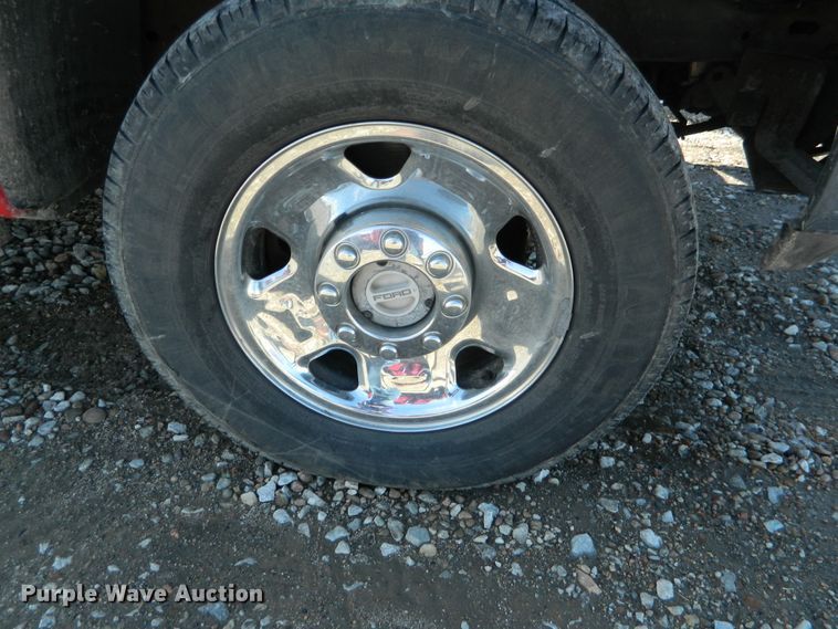 image for item DE4440 2006 Ford F250 Super Duty SuperCab pickup truck