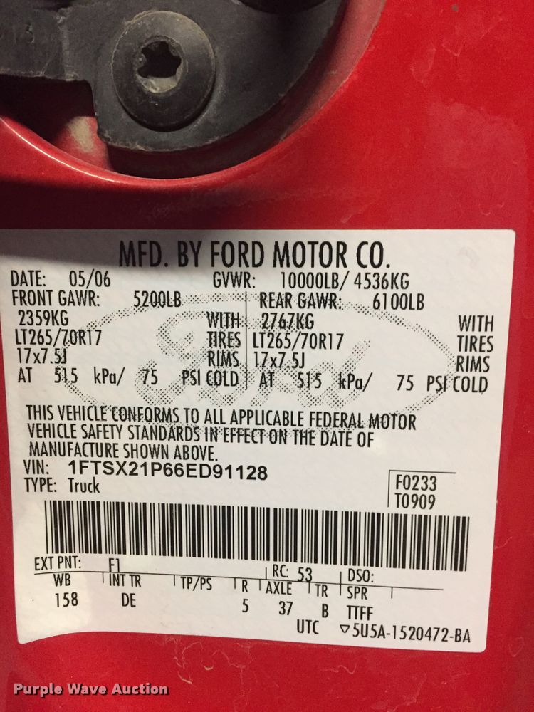 image for item DE4440 2006 Ford F250 Super Duty SuperCab pickup truck