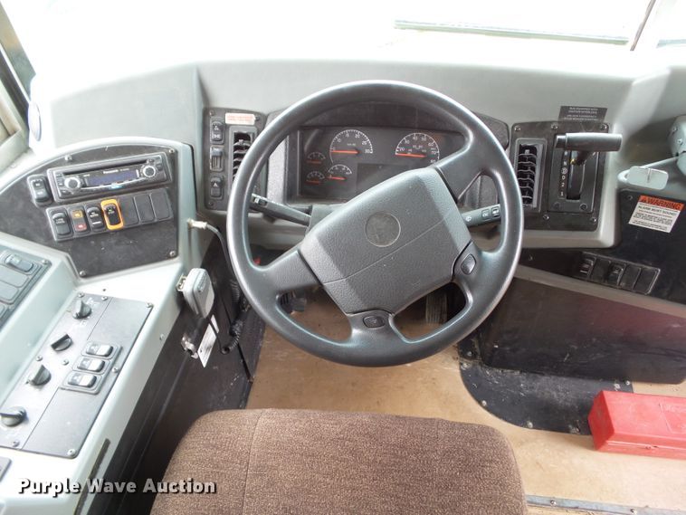 image for item DF0825 2010 Blue Bird Vision school bus