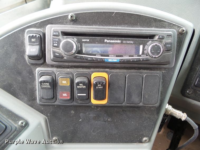 image for item DF0825 2010 Blue Bird Vision school bus