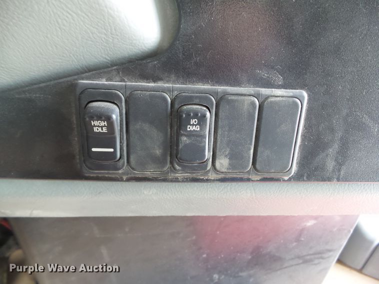 image for item DF0825 2010 Blue Bird Vision school bus