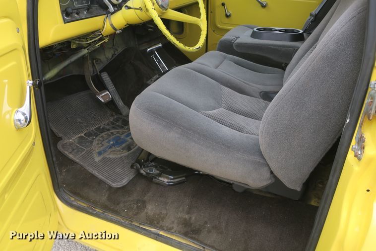 image for item DF5105 1965 Chevrolet C10 pickup truck