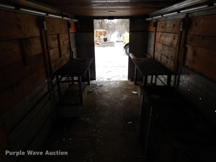 image for item DF5835 1971 International 1200 delivery truck