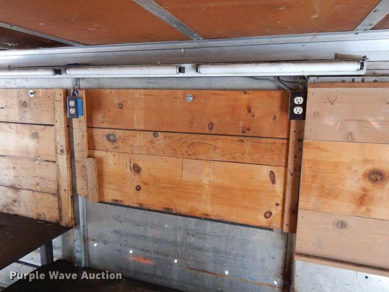 image for item DF5835 1971 International 1200 delivery truck